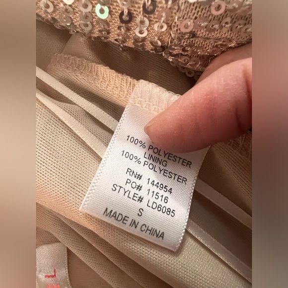 luxxel sequin black and beige ombre dress - Picture 4 of 4